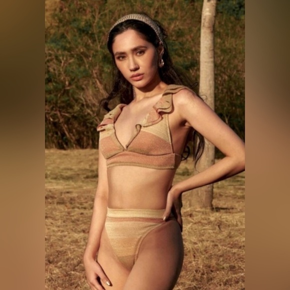 New! Revolve x WET SWIMWEAR Addyson Ruffle Bikini Set in Metallic Stripe☀️Medium - Picture 1 of 9